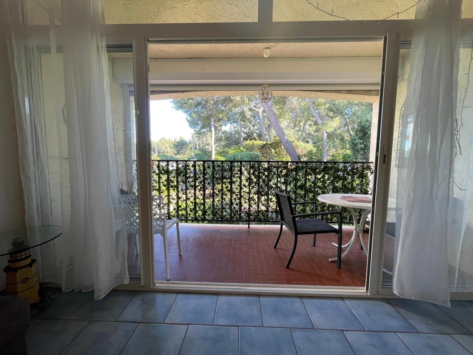 T1 Avec Piscine à 300m Des Plages Pour 4 Personnes - Résidence Saint Elme Appartement